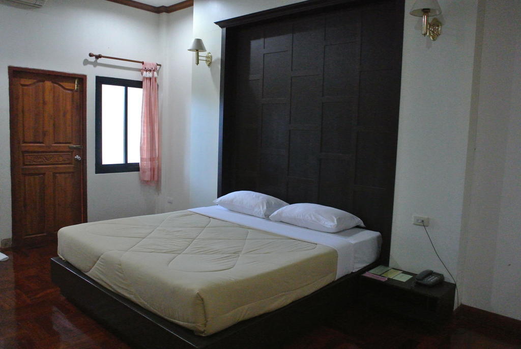 Siam River Resort Chaiyaphum Exterior photo